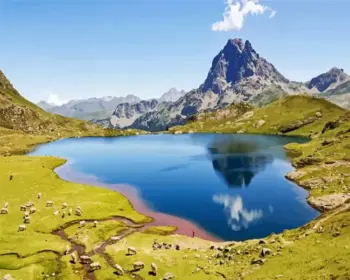 France Lake Gentau diamond painting kit — peaceful mountain lake surrounded by the French Pyrenees