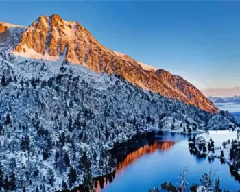Snowy Pyrenees Mountains diamond painting kit — snow-covered mountain peaks in a winter landscape