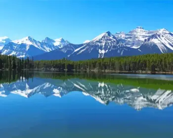 Herbert Lake diamond painting kit — snow-capped mountains reflected in calm blue water