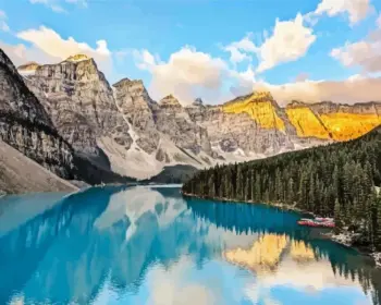 Moraine Lake Banff diamond painting kit — turquoise lake surrounded by Canadian Rocky Mountains